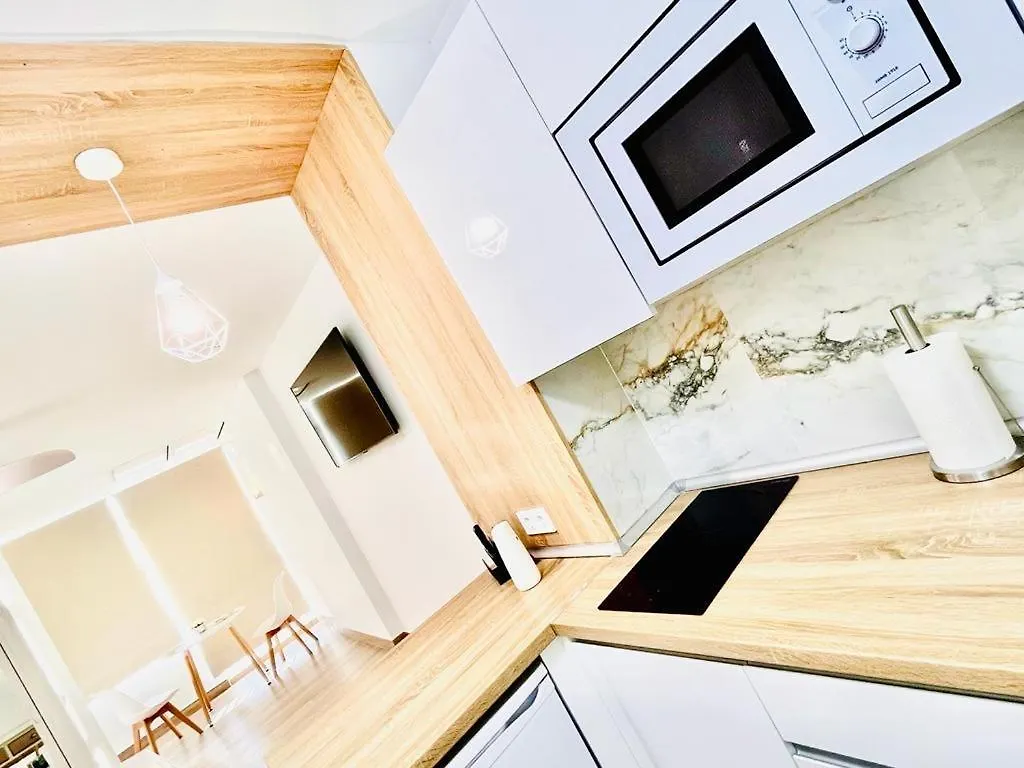 Apartamento Moderno y Nuevo apartamento playa Benalmádena España