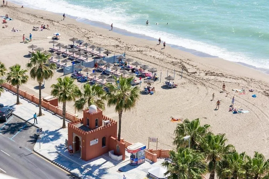 Apartamento Moderno y Nuevo apartamento playa Benalmádena
